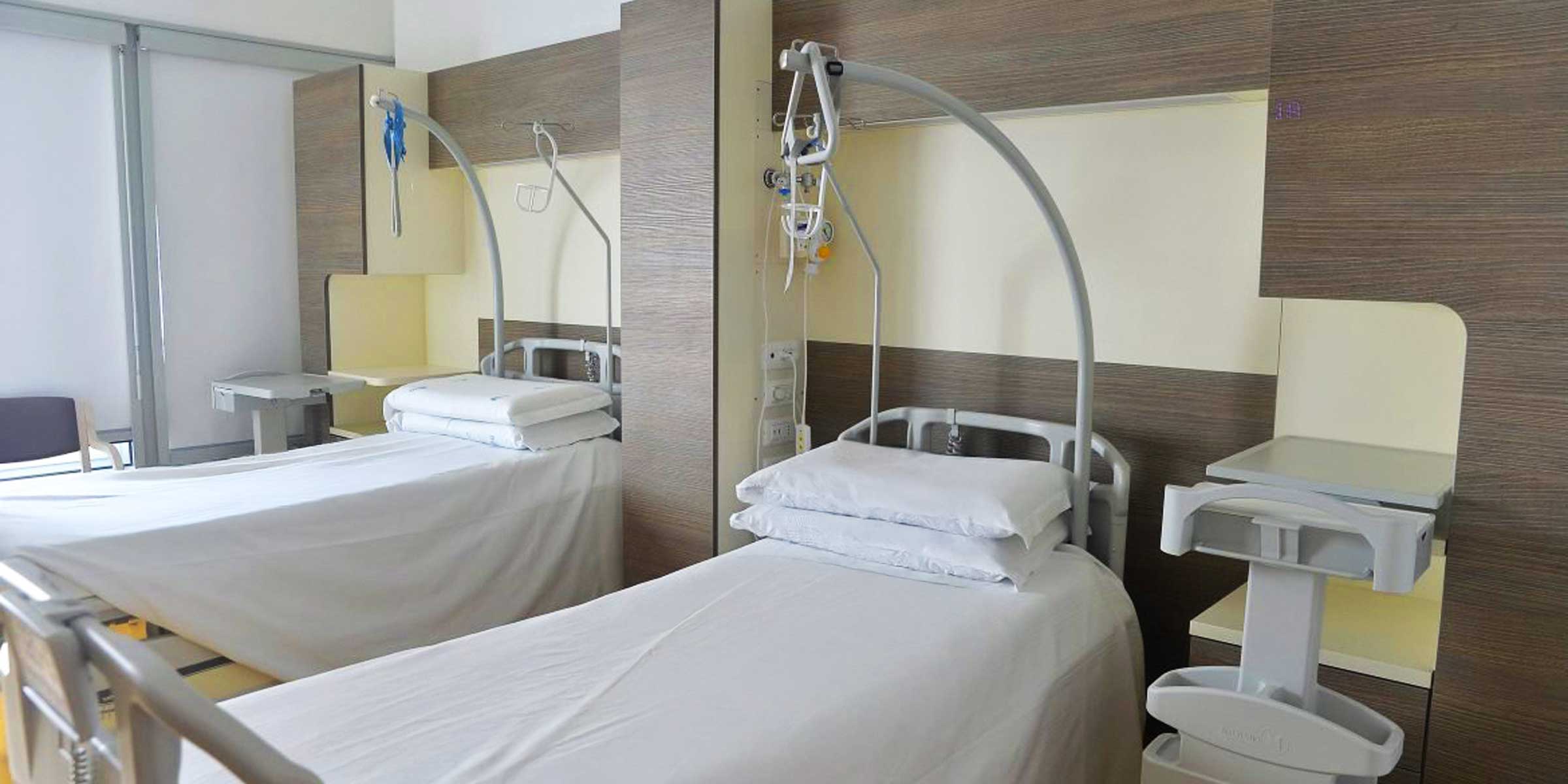 Arredi attrezzature stanze degenza